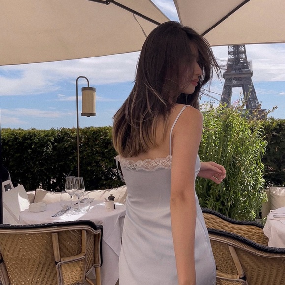 Meet your Posher, Karen - Picture 1 of 12